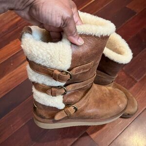 UGG Brown Boots with Cream Fur Lining. Size 10